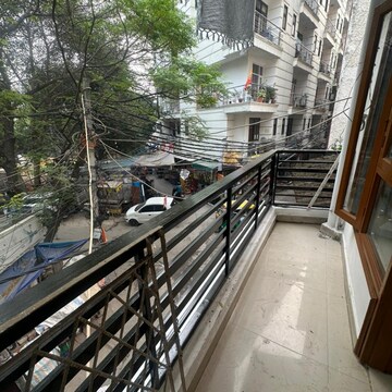 Balcony in 3 BHK Builder Floor at Katwaria Sarai – for Rent