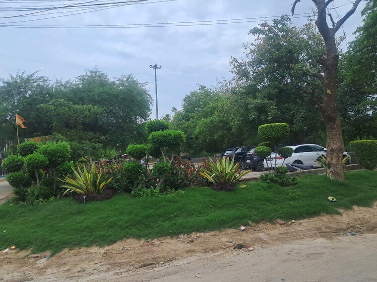 undefined, sector 63 Commercial Office Space 3500 Sq.Ft. In Sector 63 Noida 9382749