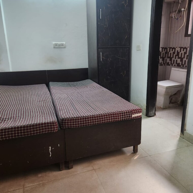 Bedroom, katwaria sarai 1 RK 200 Sq.Ft. Builder Floor In Katwaria Sarai Delhi 9382775