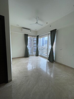 Room in 3 BHK Apartment at Raheja Imperia, Worli – for Sale