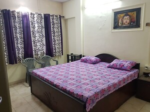 Bedroom in 1 BHK Apartment at Lalani Valentine Apartment, Malad East – for Rent