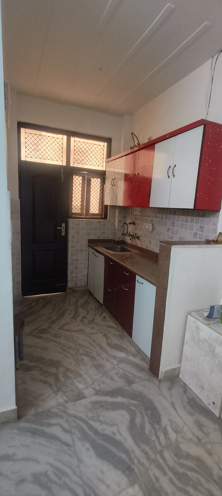 Kitchen, rohini sector 25 1 Bedroom 400 Sq.Ft. Builder Floor In Rohini Sector 25 Delhi 9382836