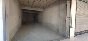 Room in  Showroom at Sushma Capital, Kishanpura – for Sale