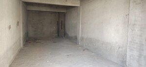 Room in  Showroom at Sushma Capital, Kishanpura – for Sale