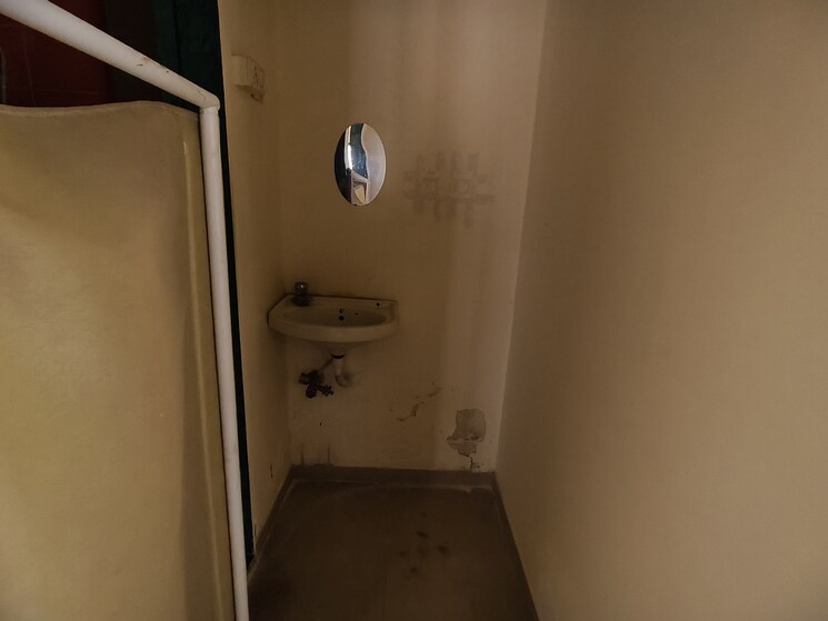 undefined, riddhi-garden 1 RK 350 Sq.Ft. Apartment In Malad East Mumbai 9382868