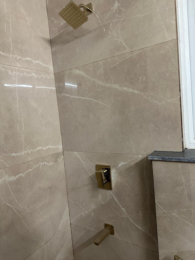 Bathroom, smart-world-orchard 3 Bedroom 1630 Sq.Ft. Apartment In Sector 61 Gurgaon 9382879