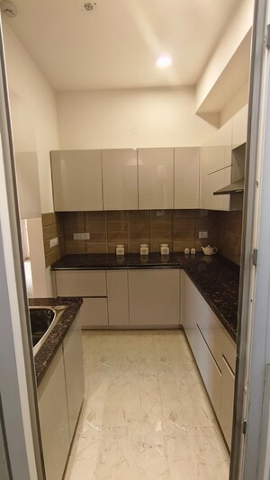 Kitchen in 1.5 BHK Independent House at RWA Apartments Sector 27, Sector 27 – for Rent