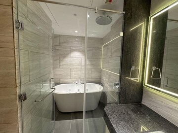 Attached Bathroom in 4 BHK Apartment at Rustomjee Crown, Prabhadevi – for Sale