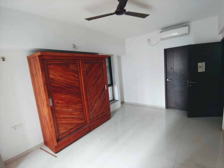 Room, alcon-renaissant 2 Bedroom 1010 Sq.Ft. Apartment In Kharadi Pune 9382891