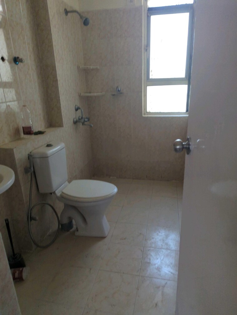 Bathroom, sare-home 4 Bedroom 2246 Sq.Ft. Apartment In Sector 92 Gurgaon 9382933