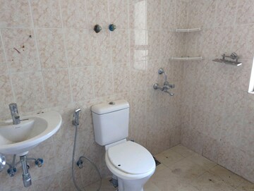 Bathroom in 4 BHK Apartment at Sare Home, Sector 92 – for Sale