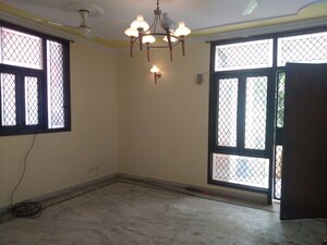 Room in 2 BHK Builder Floor at Malviya Nagar – for Rent