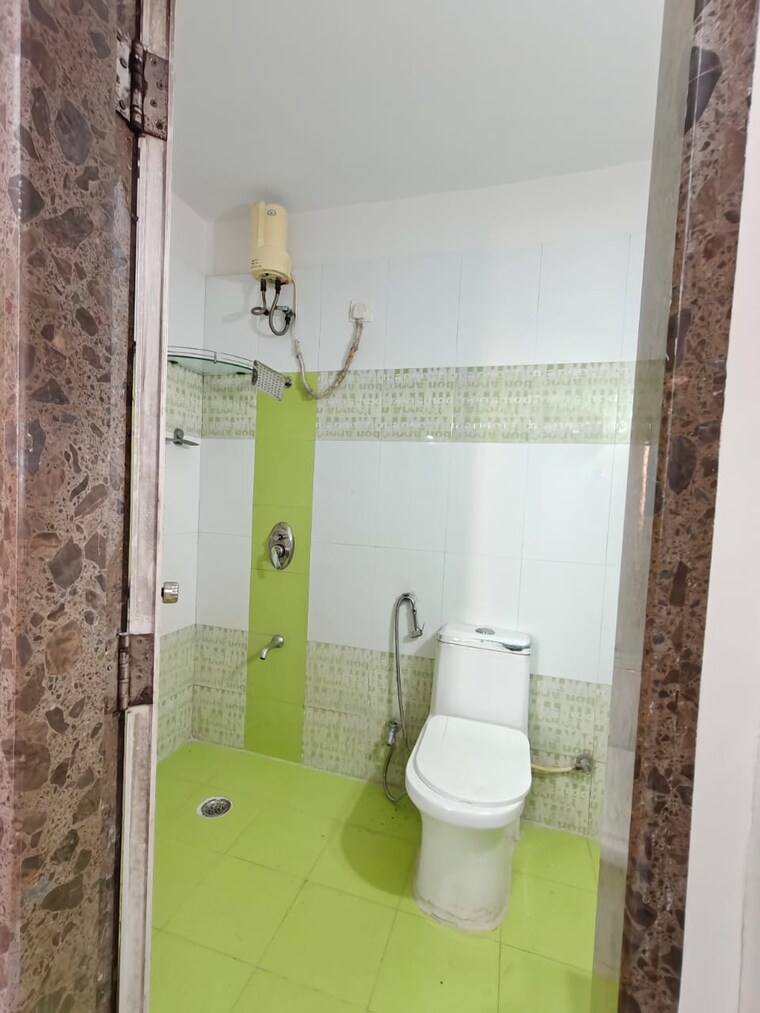 Bathroom, swastik-regalia 3 Bedroom 1350 Sq.Ft. Apartment In Waghbil Thane 9382950