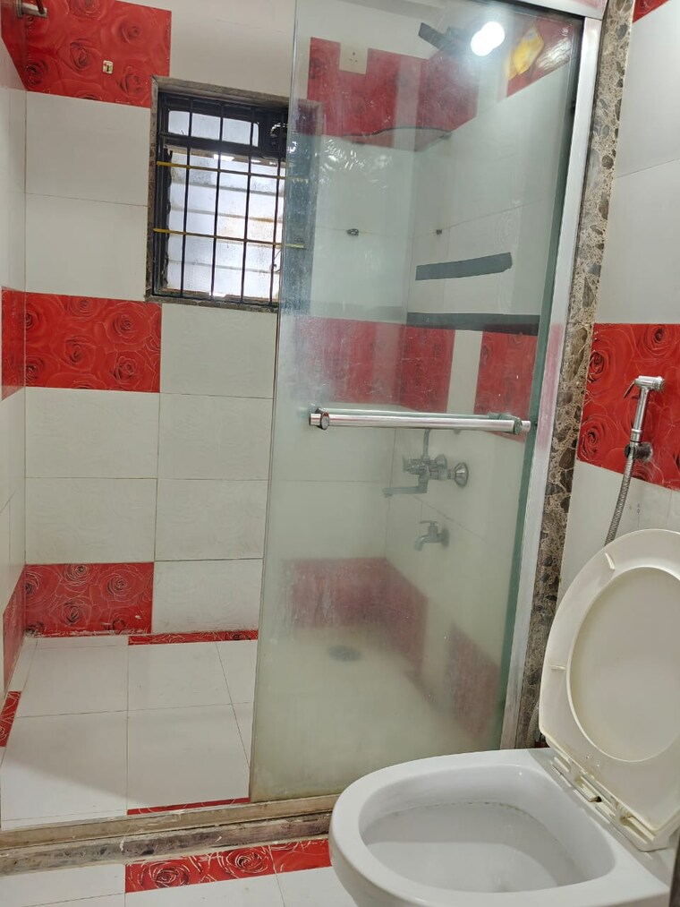 Bathroom, swastik-regalia 3 Bedroom 1350 Sq.Ft. Apartment In Waghbil Thane 9382950