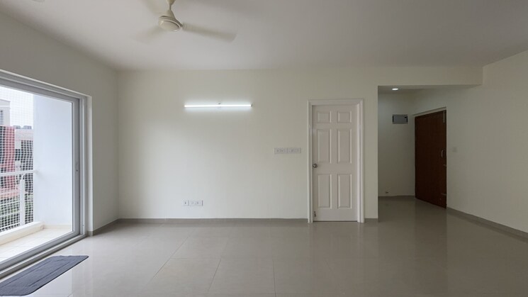 Room, nitesh-columbus-square 3 Bedroom 2000 Sq.Ft. Apartment In Bellary Road Bangalore 9382957