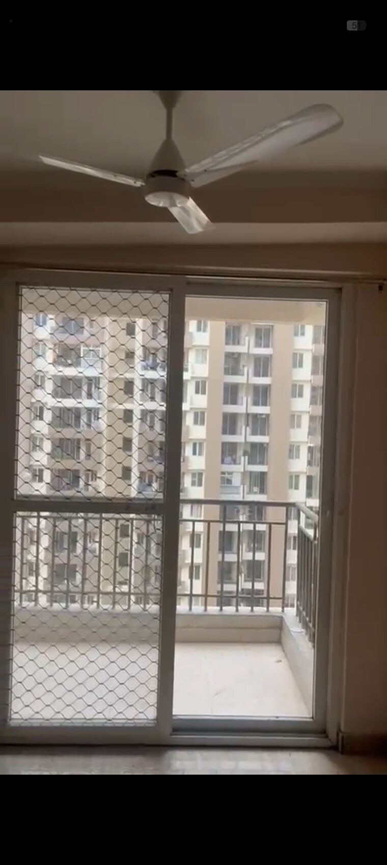 Room, amrapali-golf-homes 2 Bedroom 1100 Sq.Ft. Apartment In Sector 4 Greater Noida Greater Noida 9382976