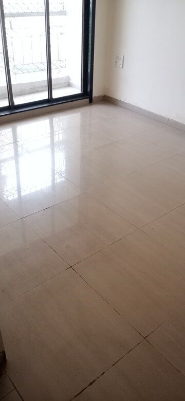 Room in 3 BHK Apartment at Ravechi Heights, Kharghar – for Sale