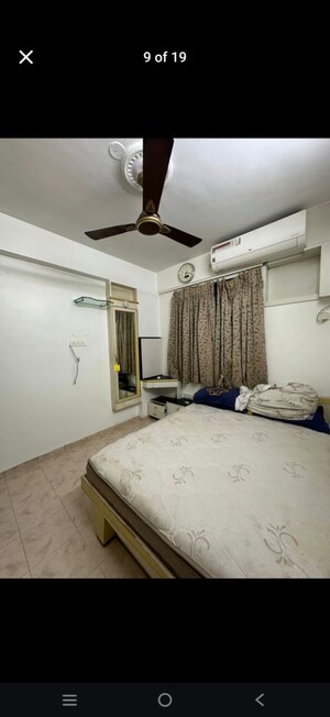 Bedroom in 2 BHK Apartment at Gokul Gaurav CHS, Kandivali West – for Rent