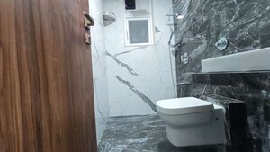 Bathroom in 3 BHK Apartment at Upper East 97, Malad East – for Rent