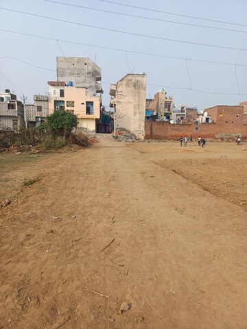  Plot For Sale in Palla