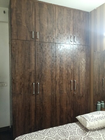 Bedroom in 4 BHK Apartment at Sector 16c Greater Noida – for Sale