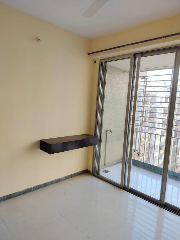 Room, satellite-tower 2 Bedroom 1395 Sq.Ft. Apartment In Goregaon East Mumbai 9383010