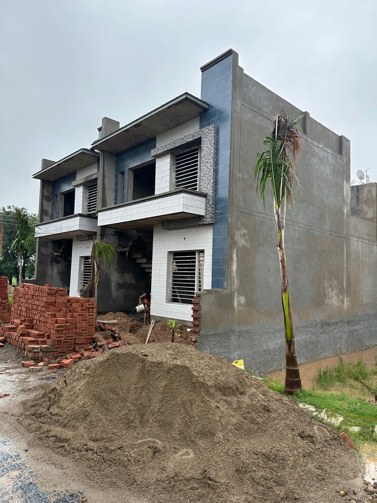 Exterior View, kharar road  141 Sq.Yd. Plot In Kharar Road Mohali 9383035