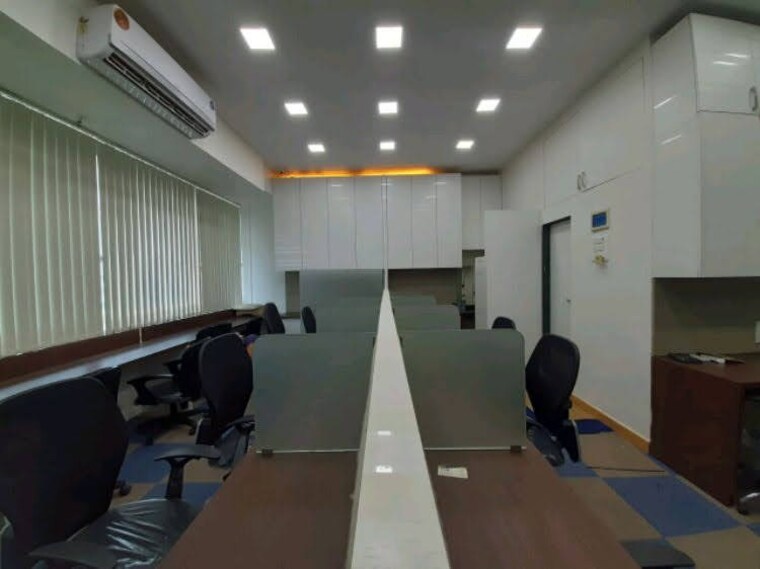 Team Area, crystal-plaza-andheri-west Commercial Office Space 420 Sq.Ft. In Andheri West Mumbai 9383039