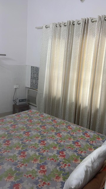 Bedroom in 3 BHK Builder Floor at Navjeevan Vihar – for Rent