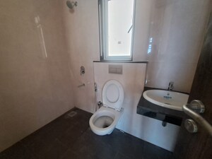 Master Bedroom in 1.5 BHK Apartment at Sheth Avante, Kanjurmarg West – for Rent