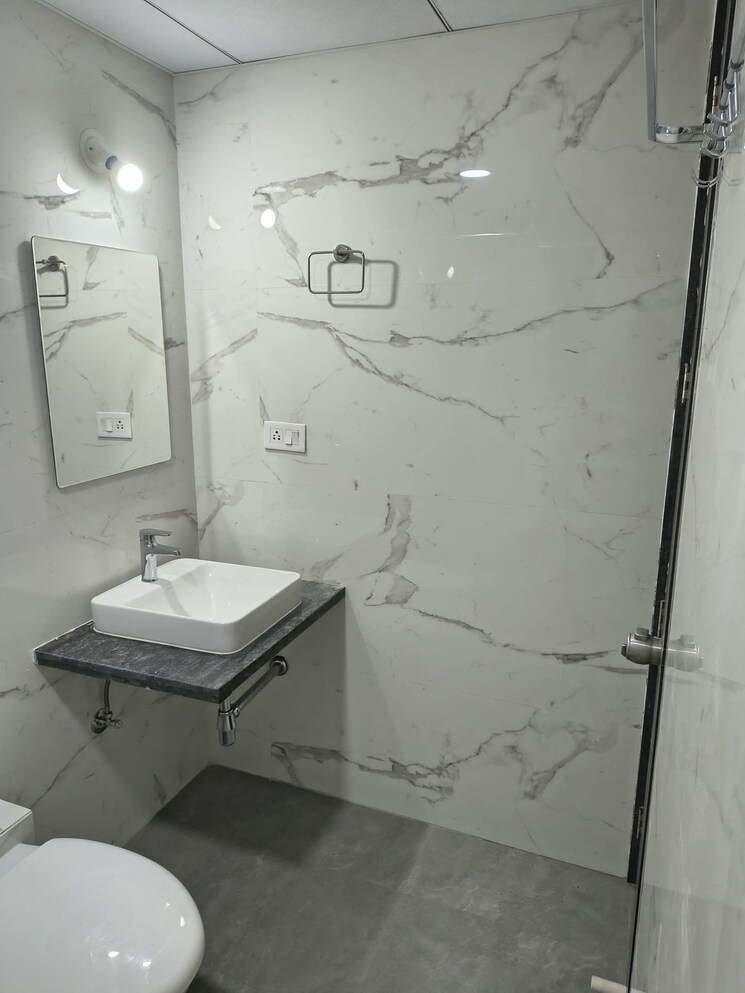 Bathroom, goel-ganga-serio 2 Bedroom 747 Sq.Ft. Apartment In Kharadi Pune 9383101