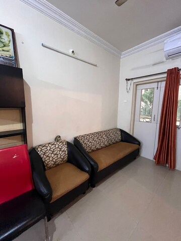 Living Room in 2 BHK Apartment at Porvorim – for Rent