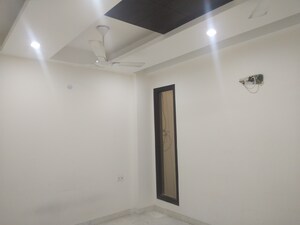 Room in 2 BHK Builder Floor at Malviya Nagar – for Rent