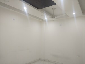 Room in 2 BHK Builder Floor at Malviya Nagar – for Rent