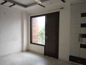 Room in 2 BHK Builder Floor at Malviya Nagar – for Rent