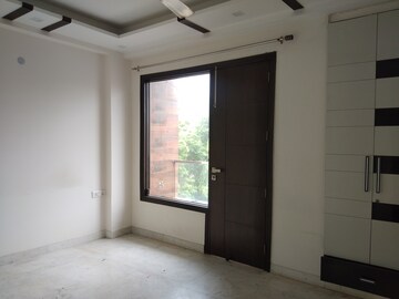 Room in 2 BHK Builder Floor at Malviya Nagar – for Rent