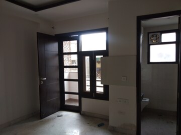 Room in 2 BHK Builder Floor at Malviya Nagar – for Rent