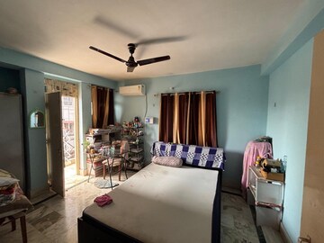 Bedroom in 3 BHK Apartment at Lalpur – for Sale