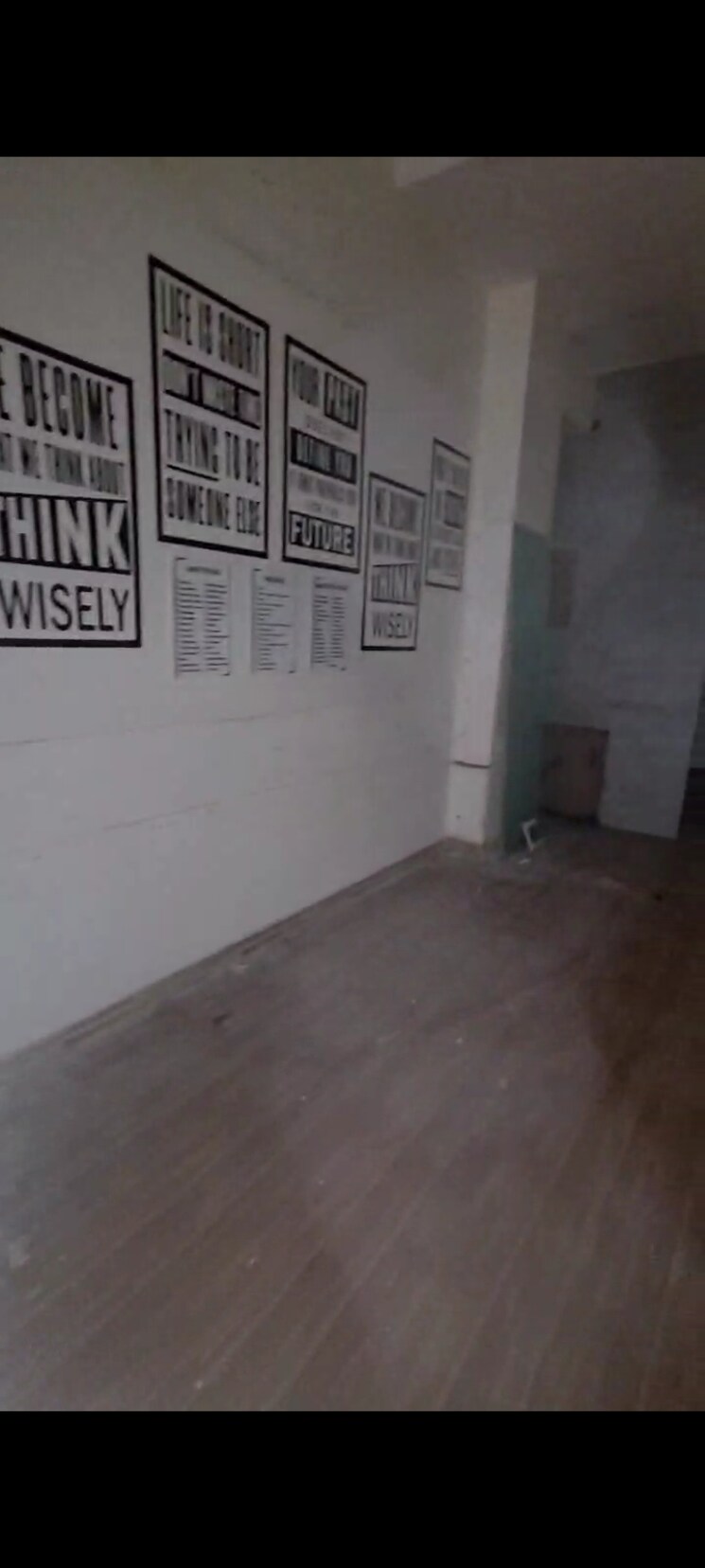 Room, destination-centre-nanded Commercial Shop 330 Sq.Ft. In Nanded Pune 9383081