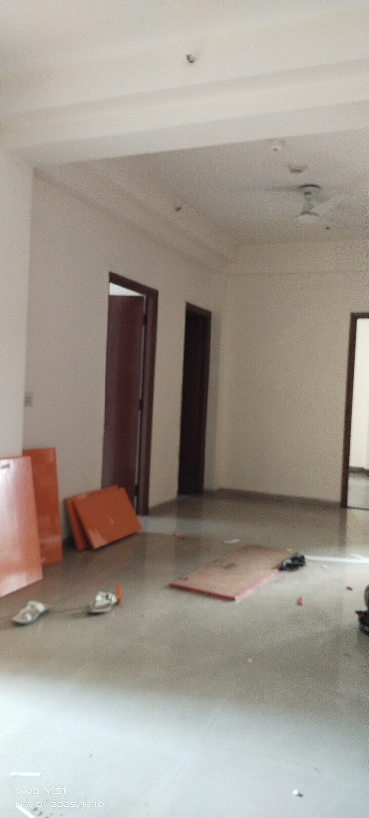 Living Room, mahagun-mywoods 3 Bedroom 1545 Sq.Ft. Apartment In Sector 16c Greater Noida Greater Noida 9383113