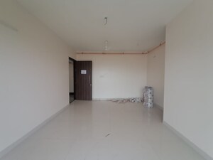 Room in 2 BHK Apartment at Sheth Avante, Kanjurmarg West – for Rent