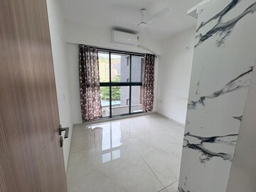 Room in 2 BHK Apartment at Godrej Urban Park, Chandivali – for Rent
