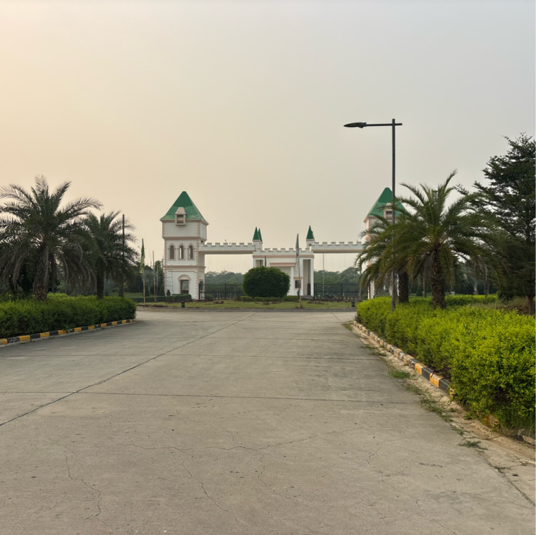 Exterior View, supertech-golf-country-suites 2 Bedroom 1000 Sq.Ft. Apartment In Supertech Golf Country Greater Noida 9383150