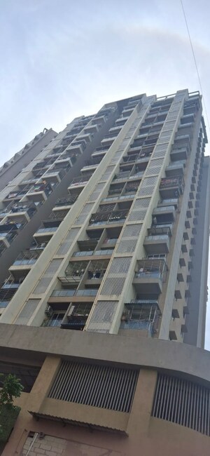 2 BHK Apartment For Rent in Bhairaav Goldcrest Residency, Ghansoli