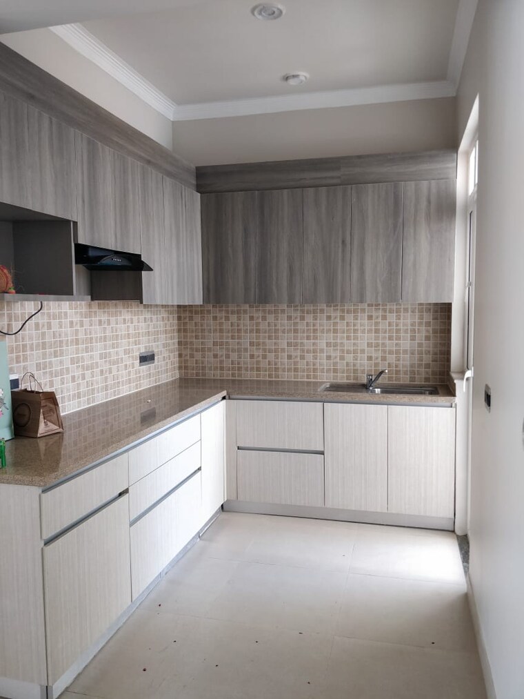 Kitchen, central-park-flower-valley 2.5 Bedroom 1093 Sq.Ft. Builder Floor In Sohna Sector 33 Gurgaon 9383139
