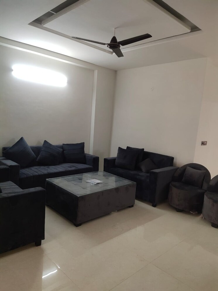 Living Room, prem-satyam-swastik-apartment 3 Bedroom 1450 Sq.Ft. Builder Floor In Patiala Road Zirakpur 9383144