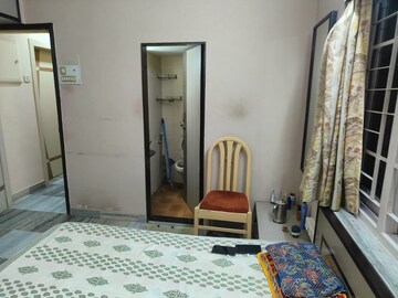 Bedroom in 2 BHK Apartment at Raheja Township, Malad East – for Rent