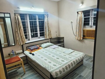 Bedroom in 2 BHK Apartment at Raheja Township, Malad East – for Rent
