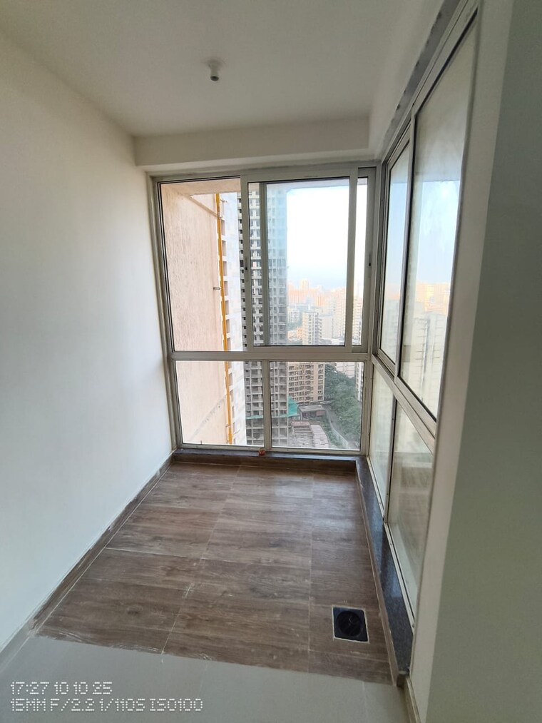 Room, puranik-tokyo-bay-phase-2a 1 Bedroom 430 Sq.Ft. Apartment In Kasarvadavali Thane 9383141