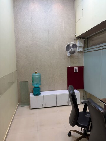 Furnished Amenities in  Office Space at Rustomjee Eaze Zone Mall, Malad West – for Rent